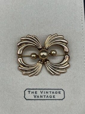 Art Nouveau gold filled Van Dell brooch